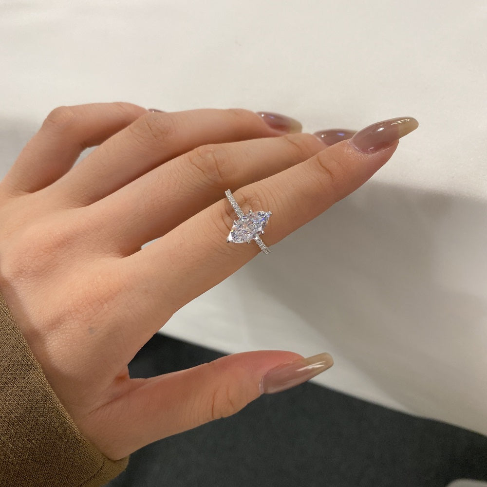 STERLING SILVER MARQUISE STAPLE RING