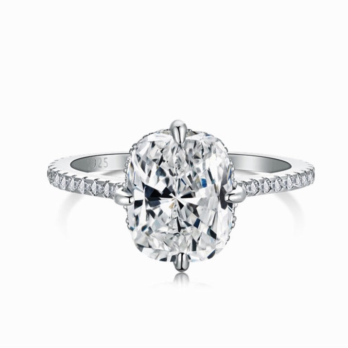 STERLING SILVER OVAL CUT SAFIA RING