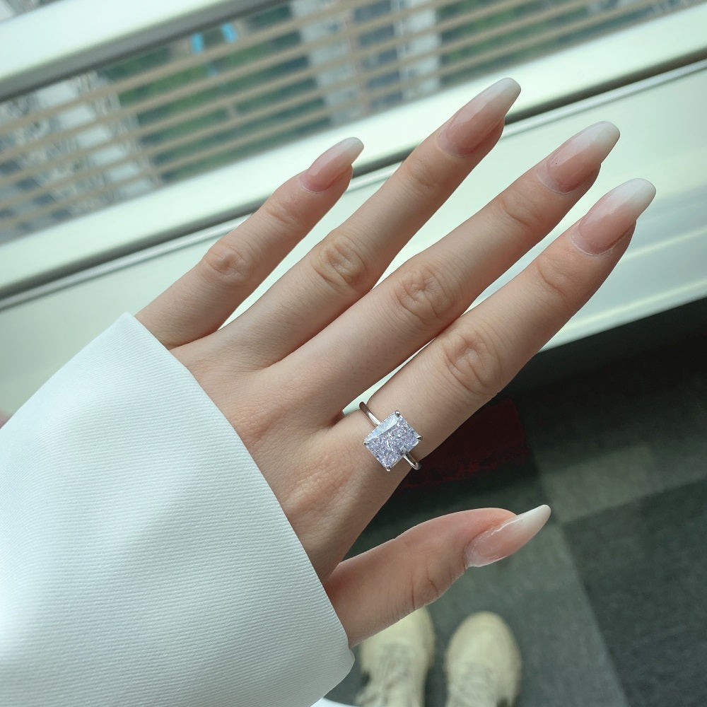 STERLING SILVER PLAIN BAND GODDESS RING