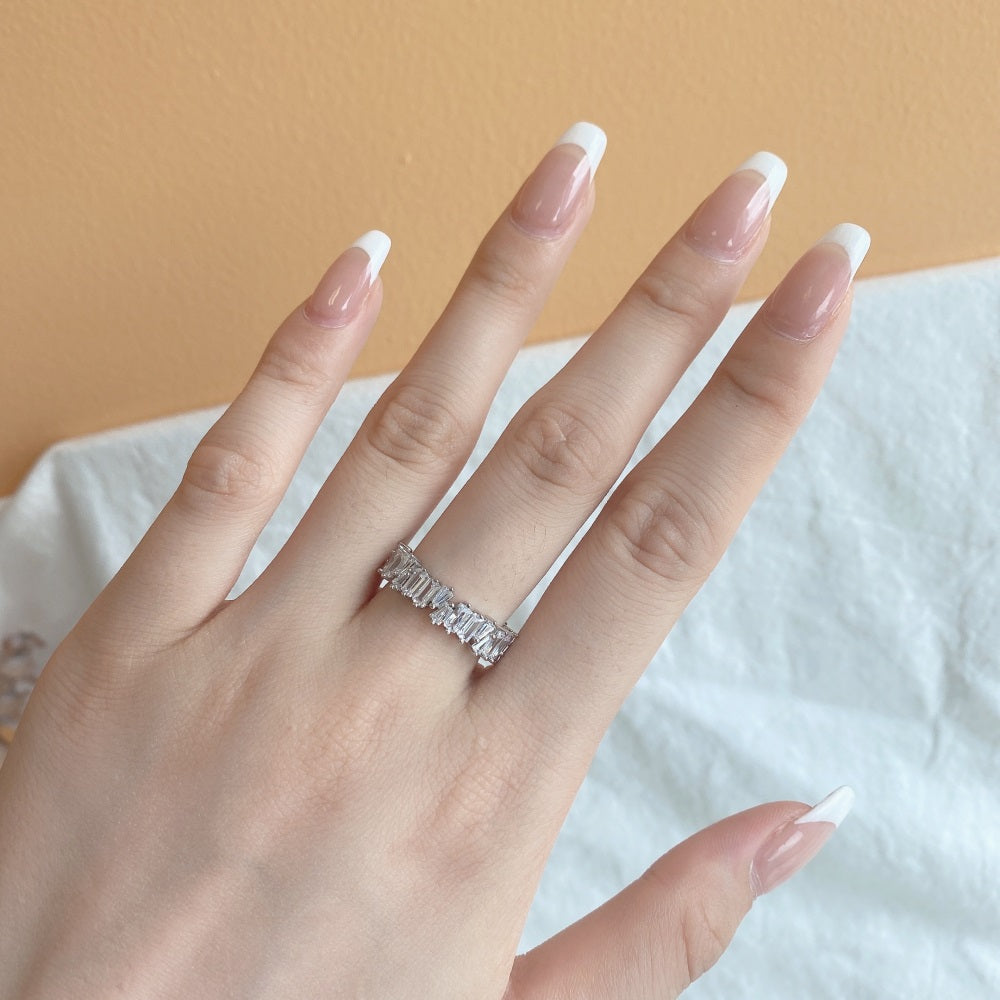 STERLING SILVER LEA RING