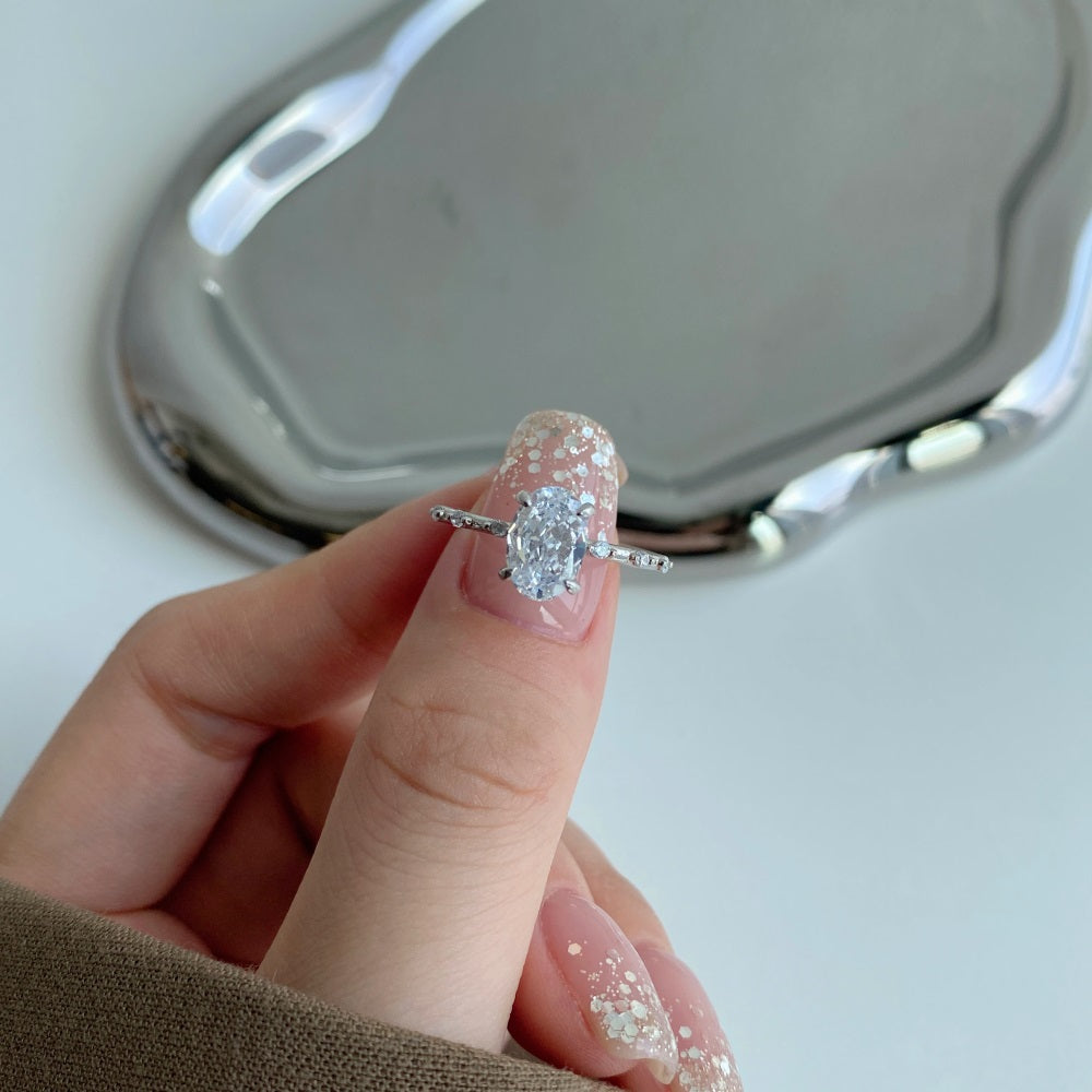 STERLING SILVER MILANI RING OVAL