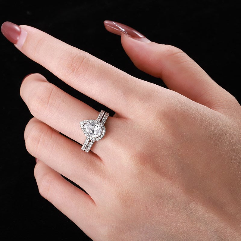 STERLING SILVER PEAR CUT RING SET